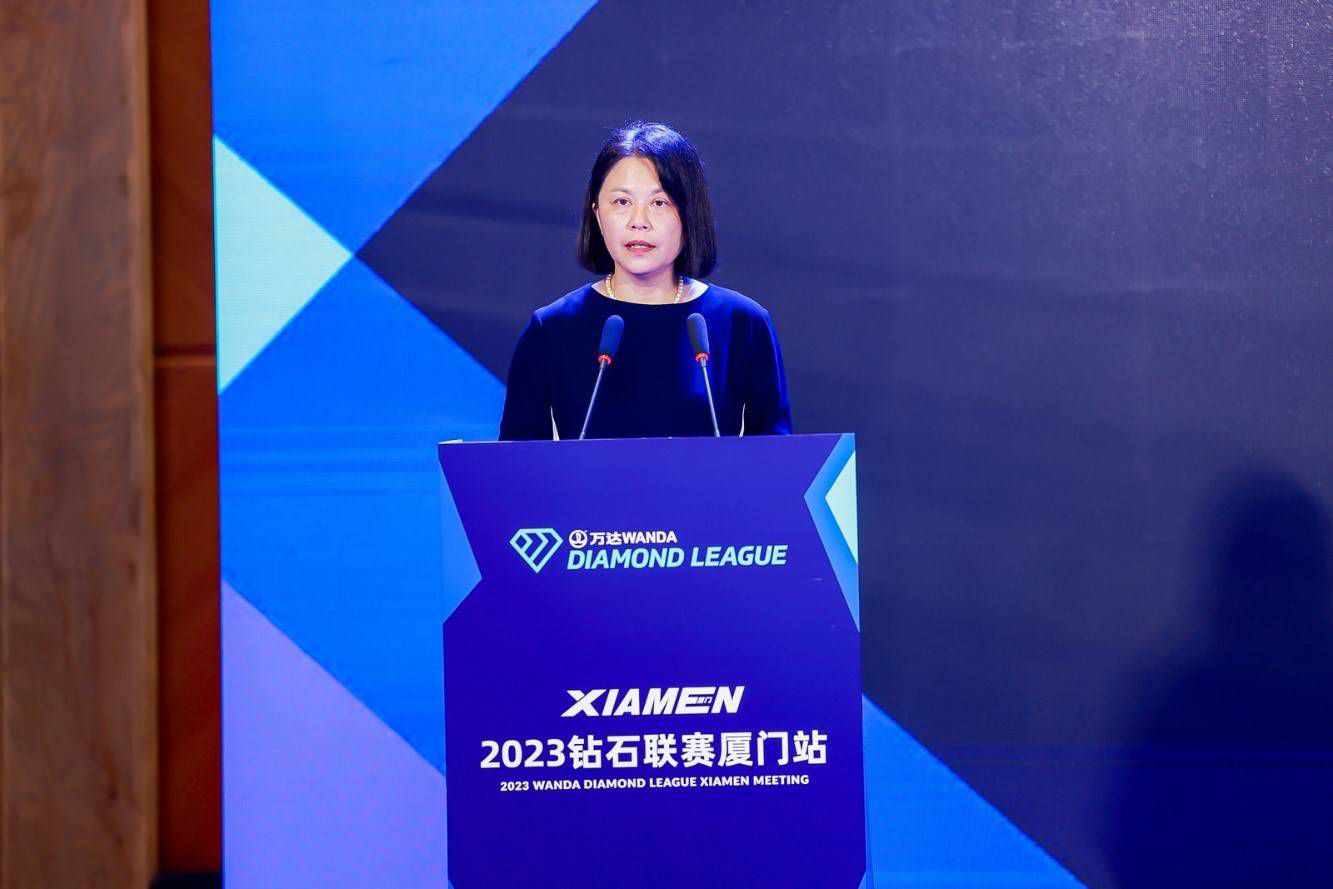 ”国米已经晋级欧冠16强，最后奥西里奥表示：“在欧冠取得比上赛季更好的成绩？我们每天起床后都希望能比前一天做得更好。